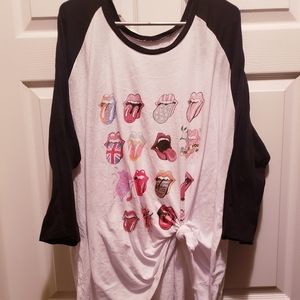 TORRID, Rolling Stones Tee, size 6